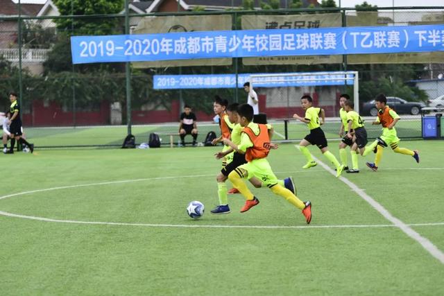 82岁母亲选择自费入住养老院，临终感叹儿女不孝